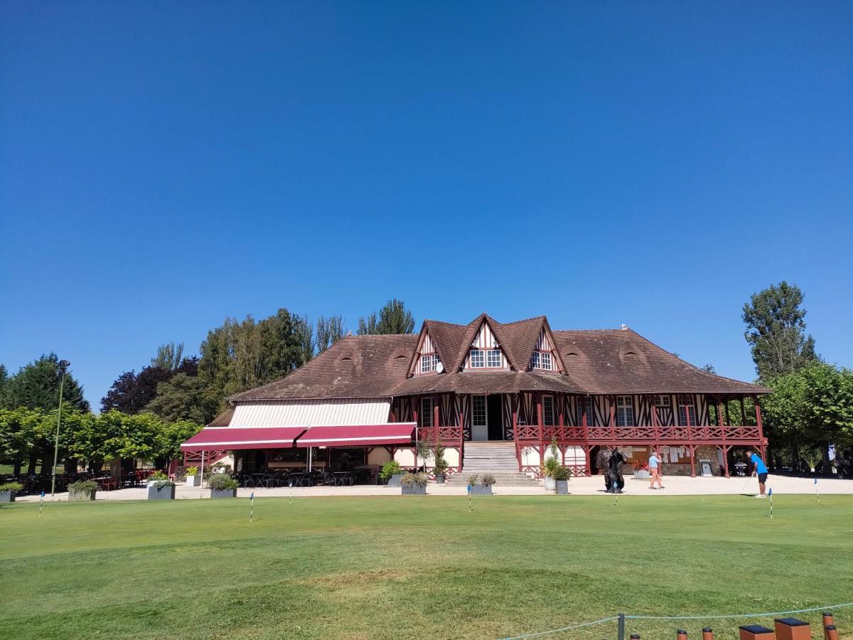 Vila L'Escale Vichy Exteriér fotografie