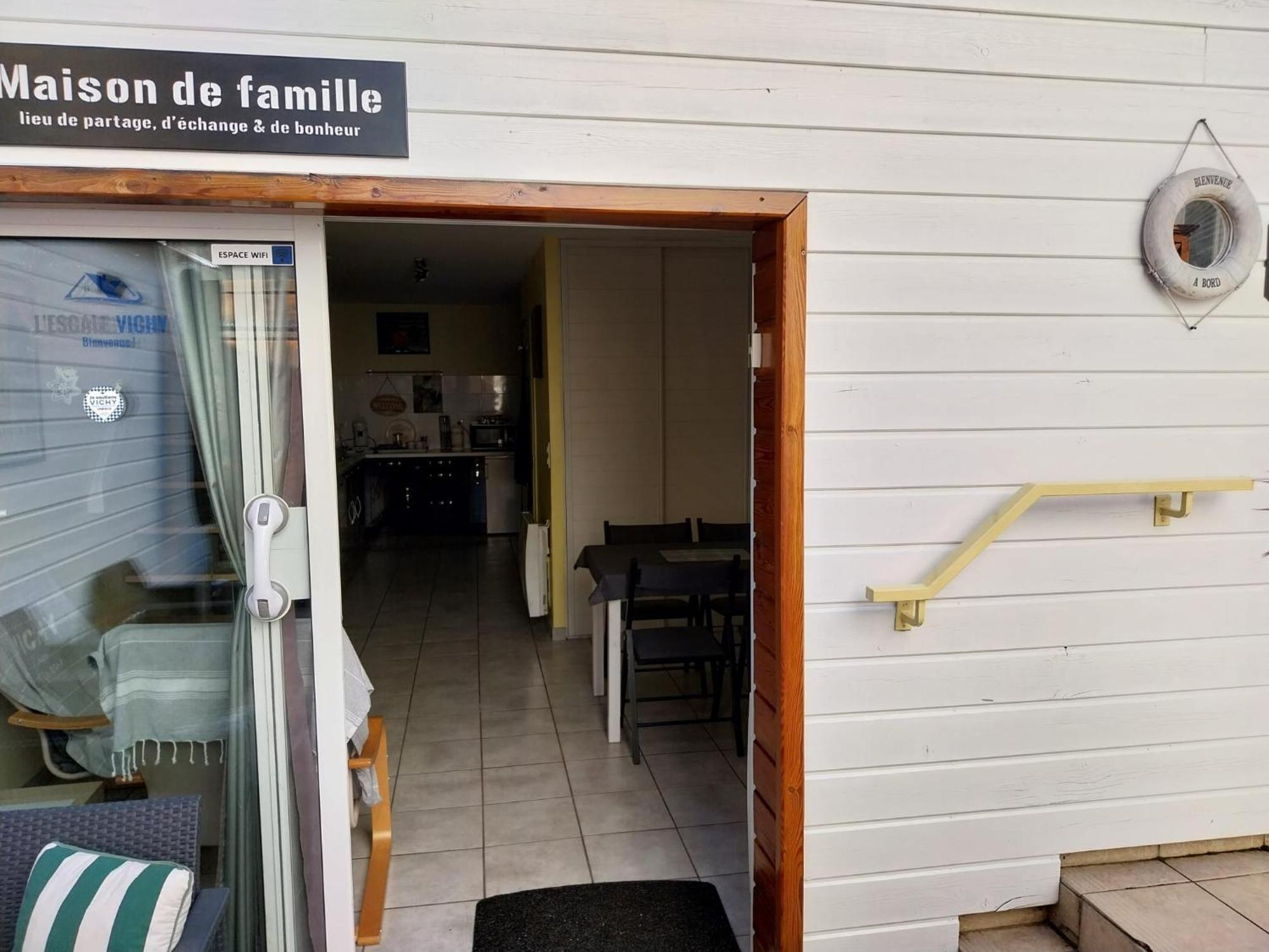 Vila L'Escale Vichy Exteriér fotografie
